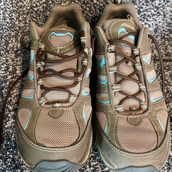 Shoes - Picture 2 of 2